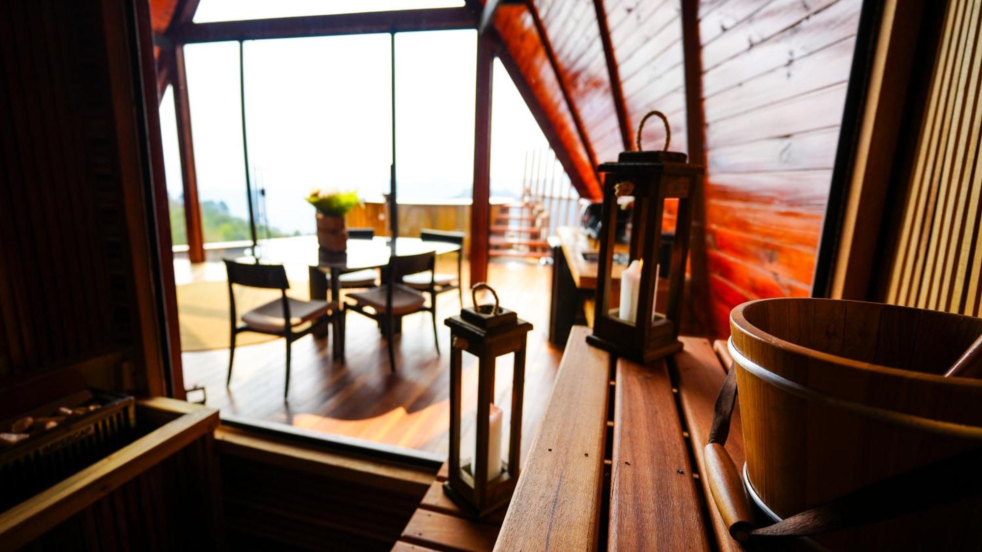 Chalet Chale Boutique- *