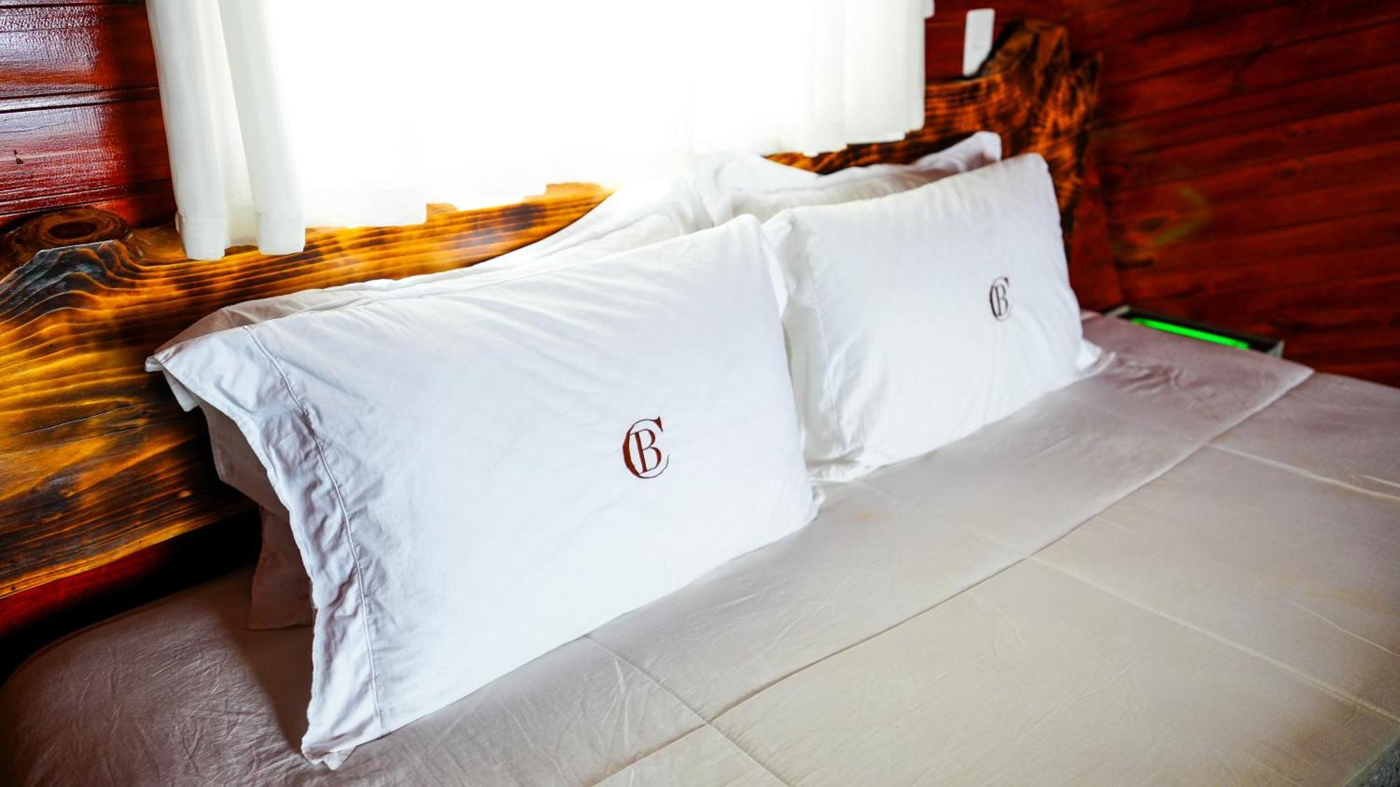 Chalet Chale Boutique-