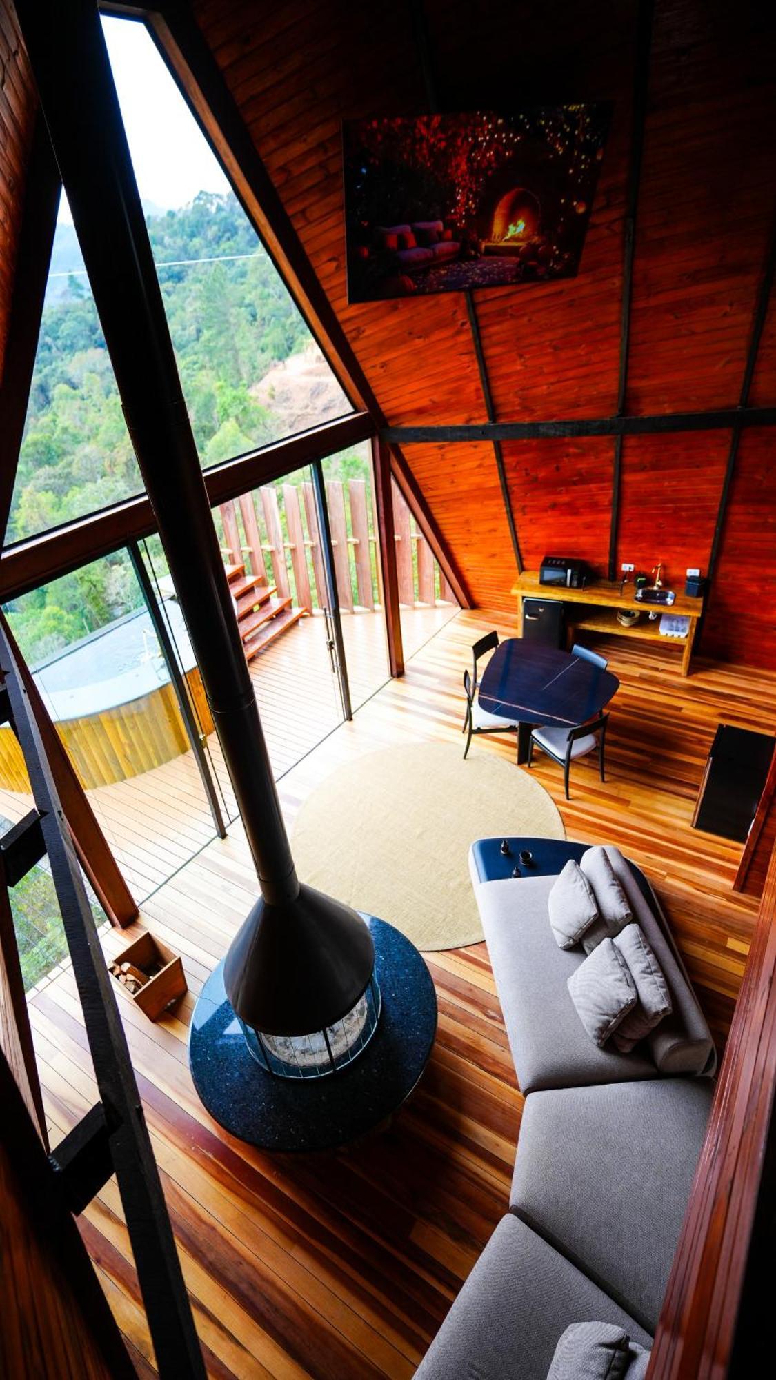 Chalet Chale Boutique-
